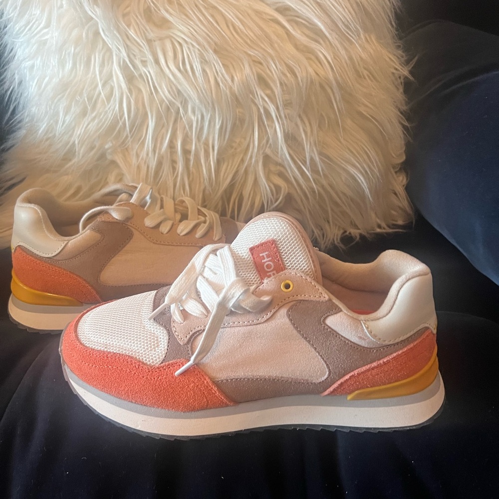 Trendy Women's Sneakers in Orange and Cream